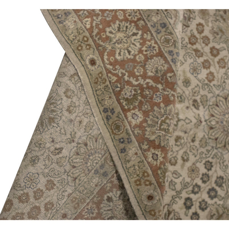 Hand Knotted Wool Area Rug in Ivory And Rust
