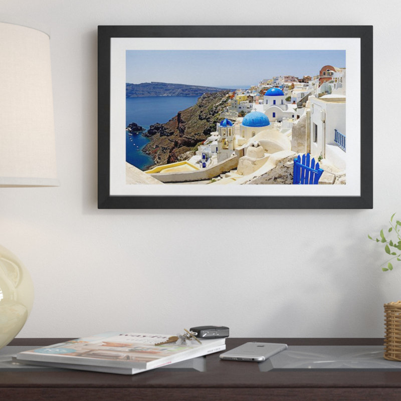 Reproduction de photo « Oia, Santorin, Cyclades, Grèce », H 16 po x l 24 po x P 1 po, Papier encadré noir