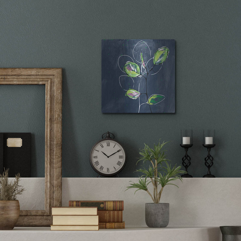 «Eucalyptus On Blue» par Linda Woods, H 12 po x l 12 po