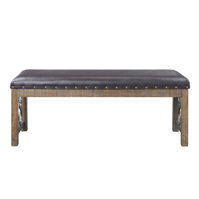 Banc en cerisier noir et patiné avec garniture cloutée, H 20,5 po x l 56,5 po x P 17,5 po
