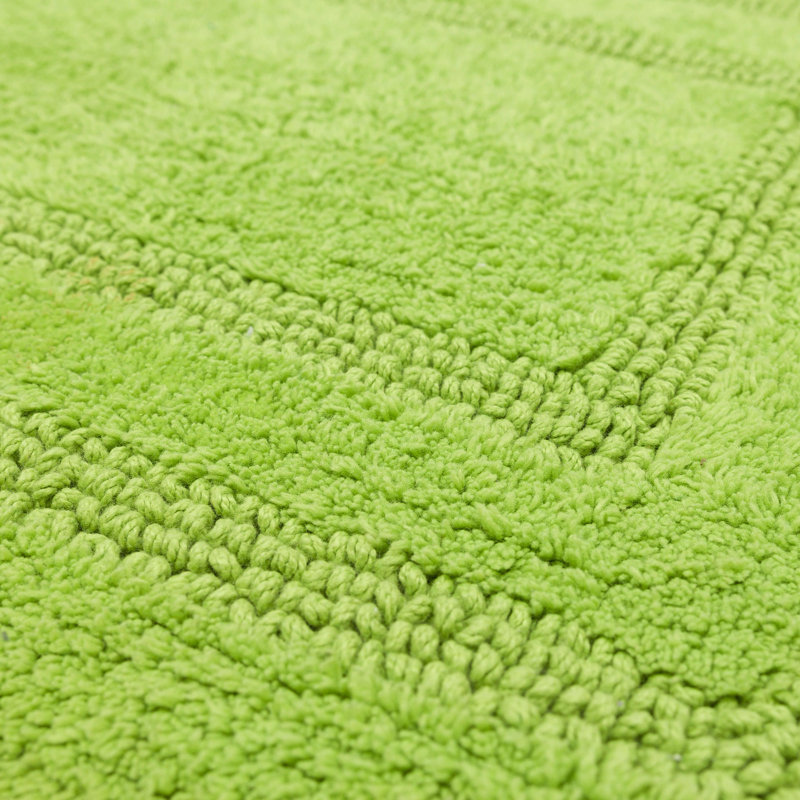 Kail Plush Stain/Fade Resistant Machine Washable Bath Mat, Fiesta Lime, 21" W x 34" L