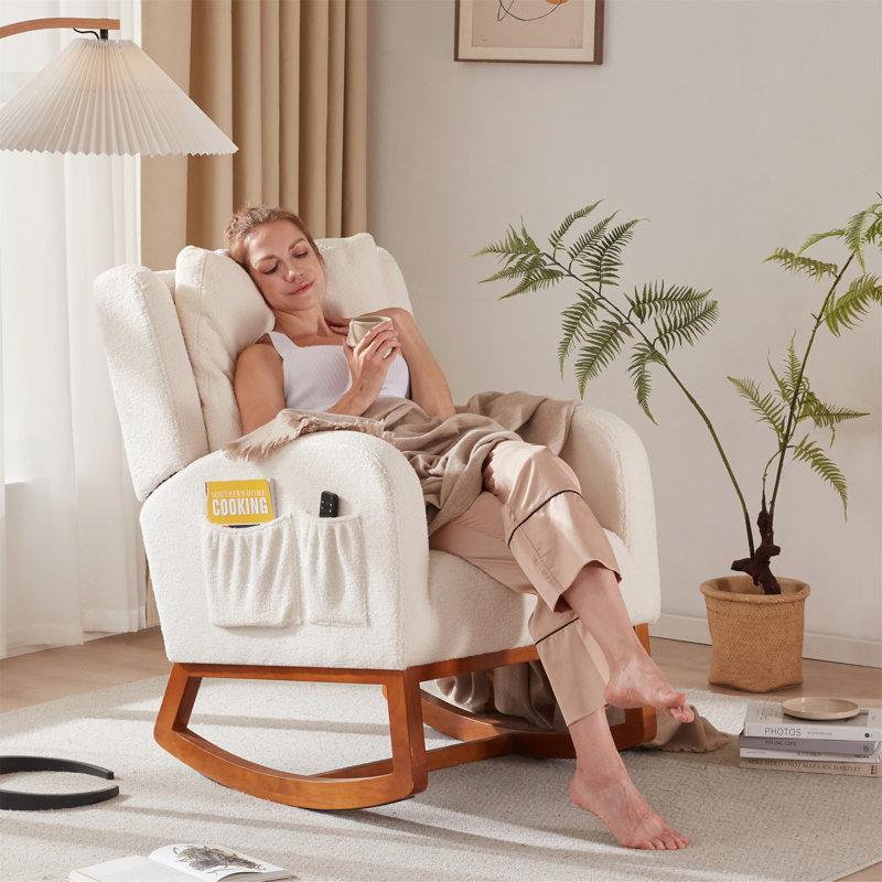 Chaise berçante moderne
