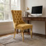 Chaise de salle à manger rembourrée en velours moderne avec dossier capitonné, garniture cloutée