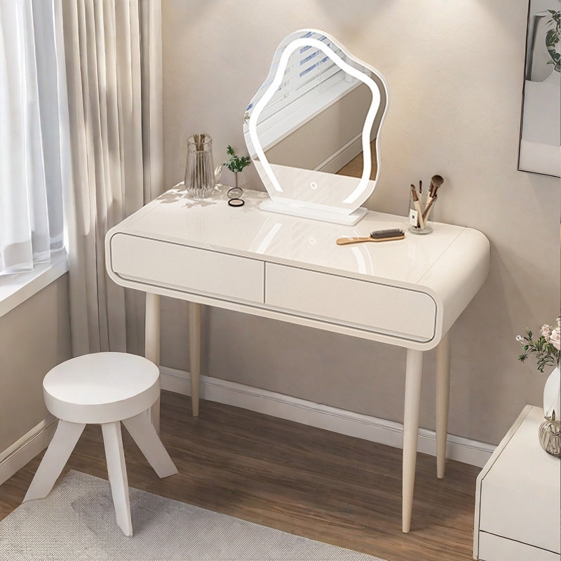 Mickal Vanity