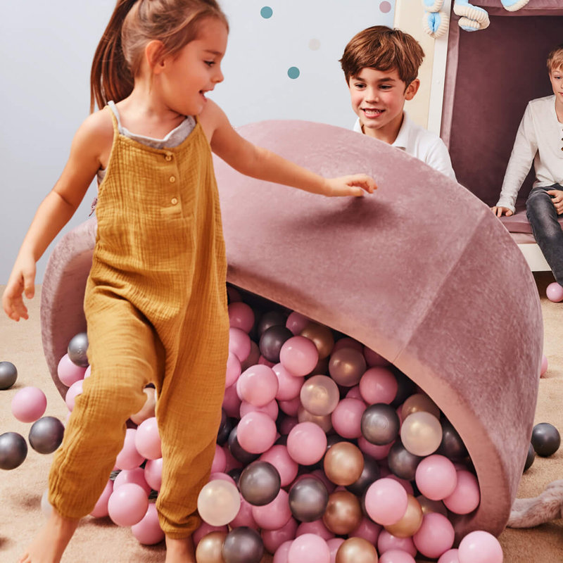 Ball Pit Round Pink with 200 x 6 cm Balls, Pink