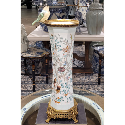Vase en porcelaine décorative peint à la main