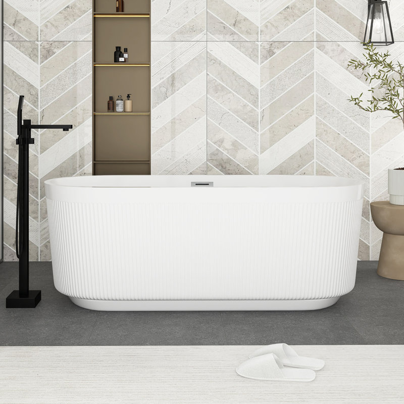 67 " L x 31 " W Freestanding and Mounting / Installation Required Soaking Plastic / Acrylic Bathtub
