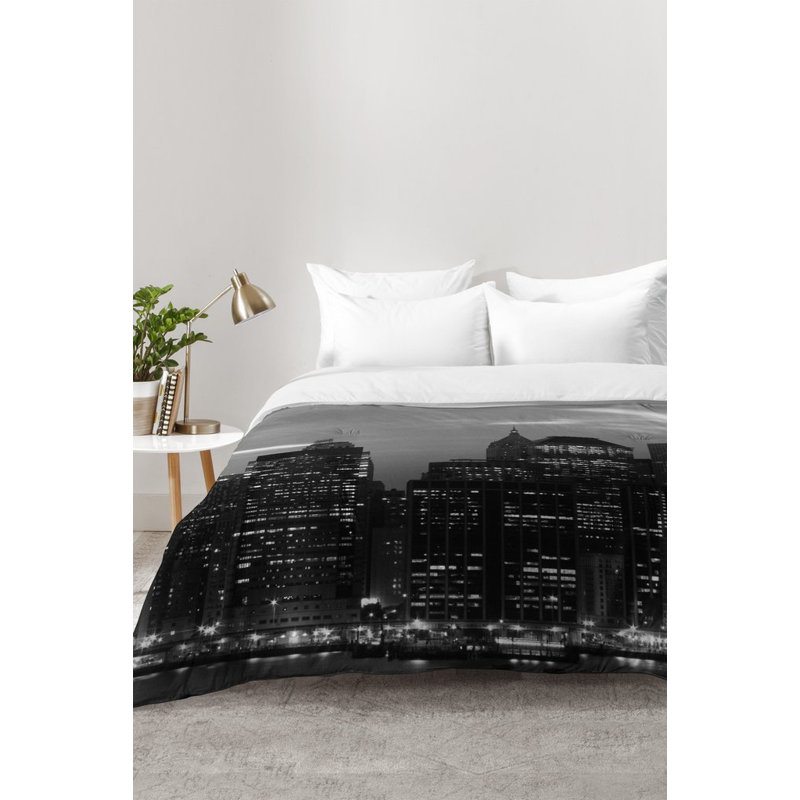 Leonidas Oxby Modern & Contemporary Comforter, Twin XL Comforter + 1 Standard Sham