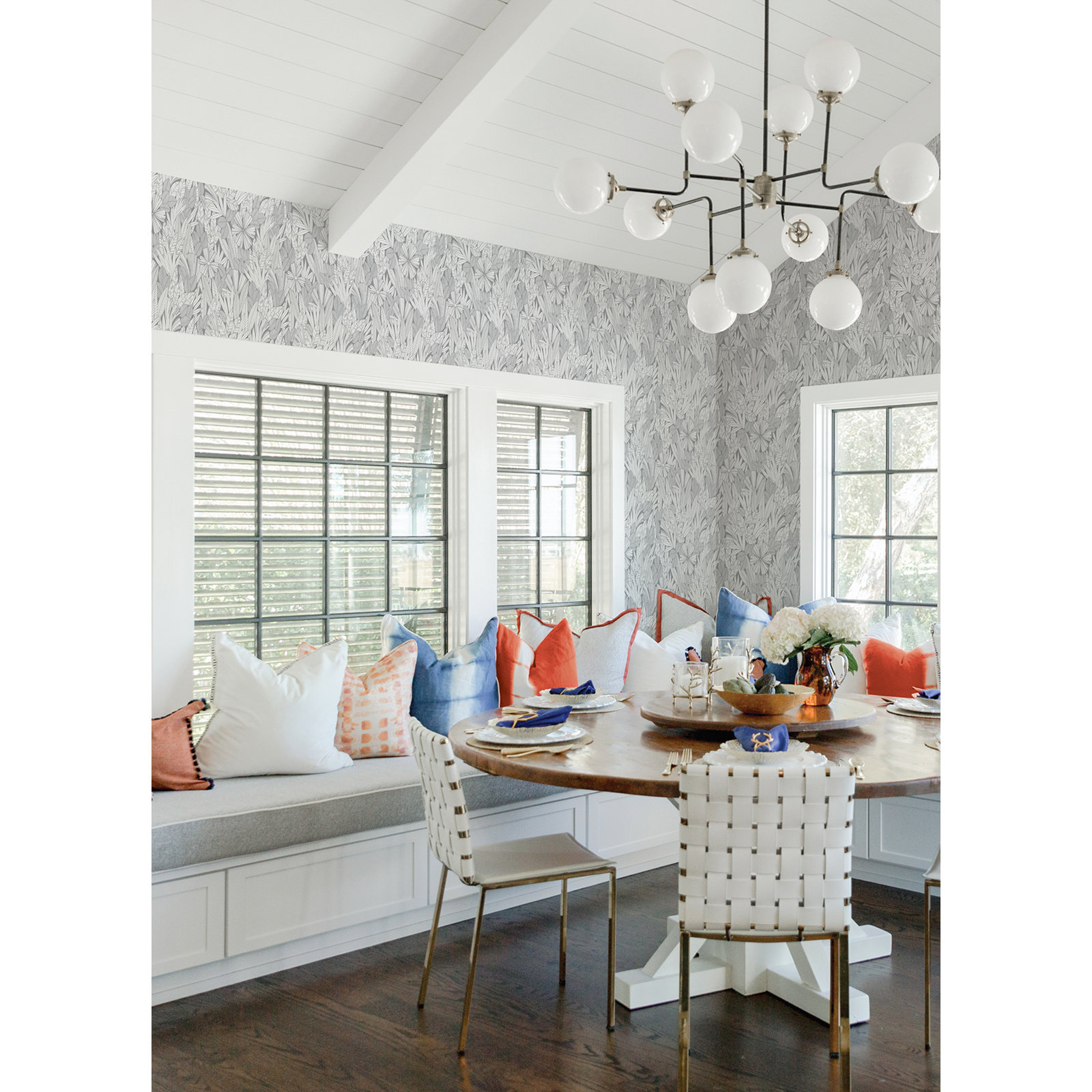 Avellana Botanical Wallpaper, Gray