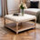 Grandes tables basses carrées avec repose-pieds pour salon, repose-pieds capitonné en lin avec tablette de rangement et pieds solides pour bureau