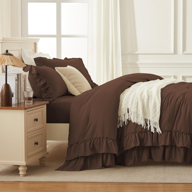 Ensemble d'édredon brun très grand et très grand lit (128 x 120 pouces), ensemble d'édredon à volants 3 pièces avec 2 taies d'oreiller, ensemble de lit toutes saisons en microfibre douce et moelleuse Farmhouse
