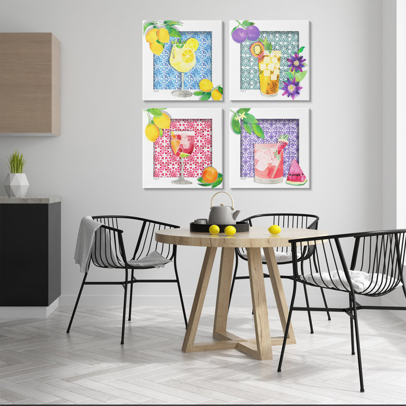 Ensemble de 4 toiles de fruits aux motifs vifs, design par Hillary Holt