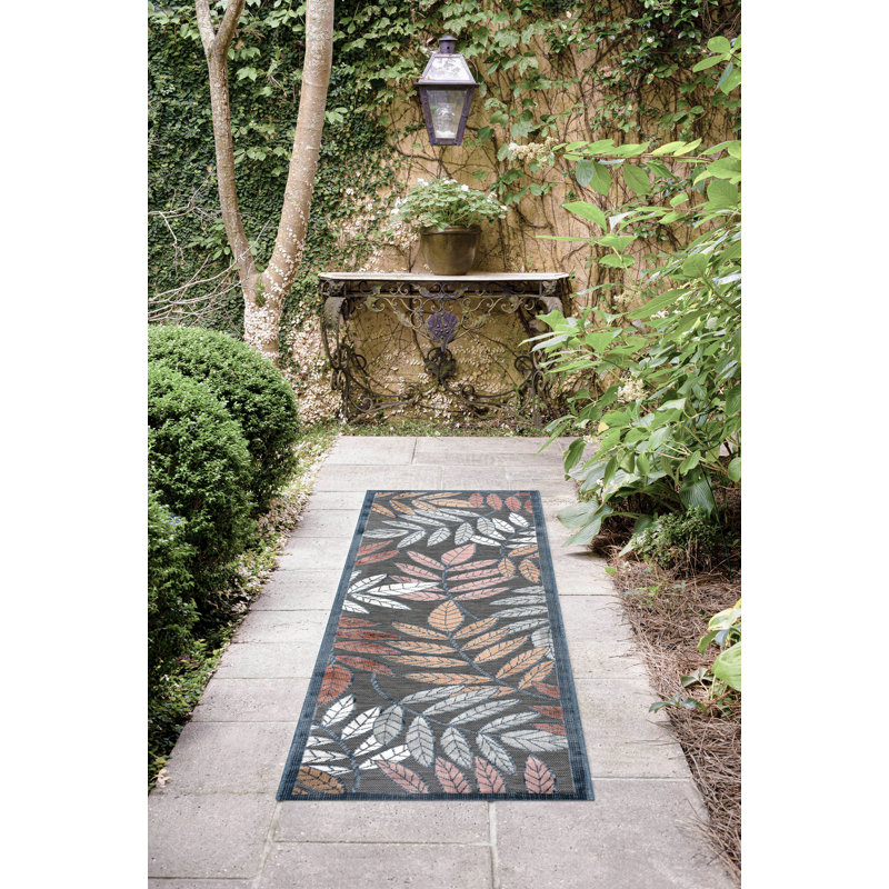 Tapis transitionnel à motif floral Gilda, Runner 2'2'' x 7'3''