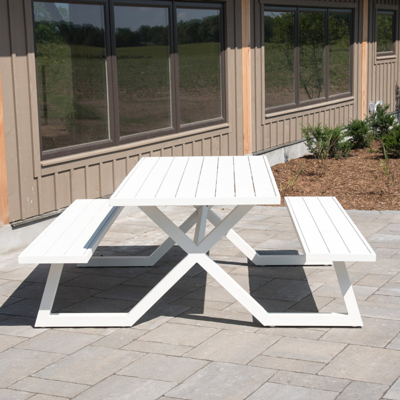 Banquet Deluxe Aluminum Picnic Table