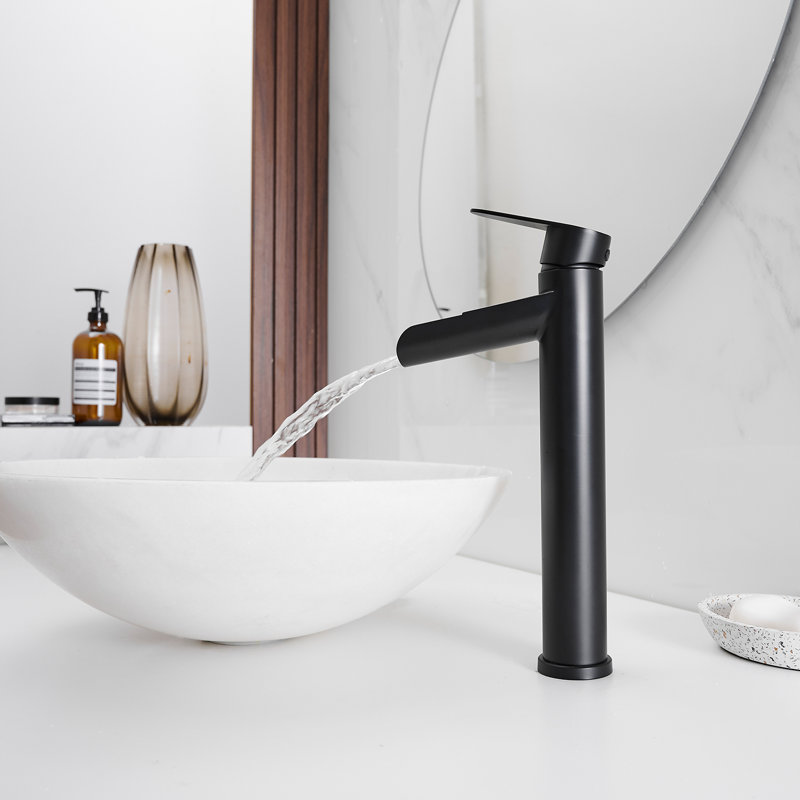 Single-handle Bathroom Faucet with Drain Assembly, Matte Black