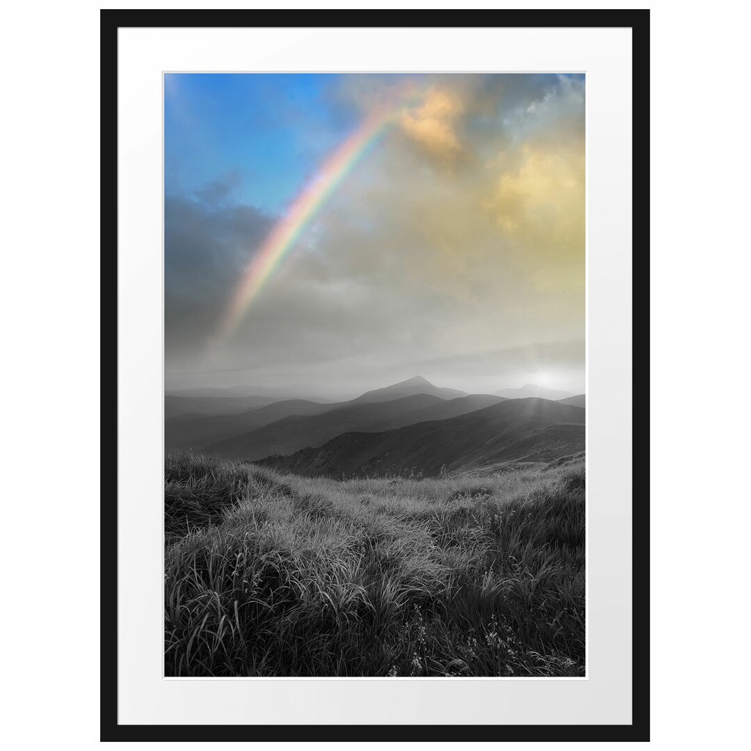 Gerahmtes Poster Berge mit Regenbogen am Himmel