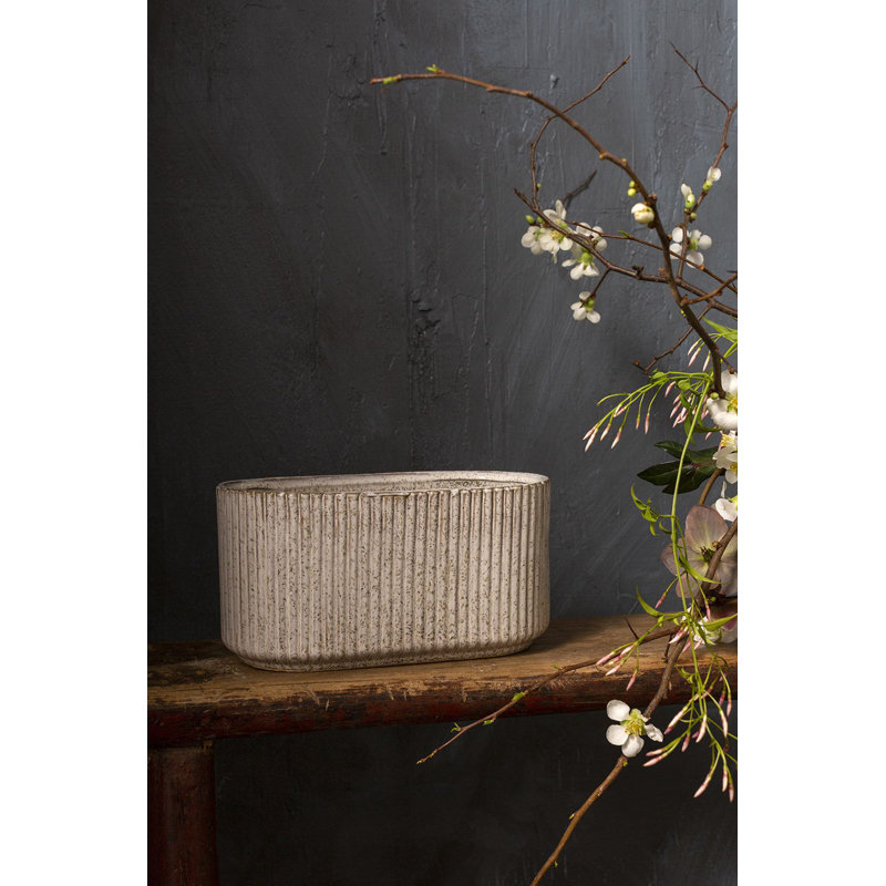 Williar Ceramic Pot Planter, 5.25" H x 9" W x 4.75" D