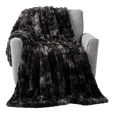 Lavish Home Oversized Ruched Faux Fur Blanket - 60x80-Inch Jacquard Faux Fur Queen-Size Throw for Sofas and Beds - Luxurious Bedding