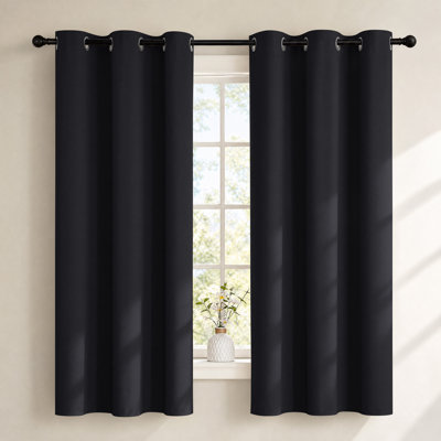 Rideaux obscurcissants pour chambre à coucher à triple tissage en microfibre à œillets avec panneaux isolants unis et rideaux pour salon