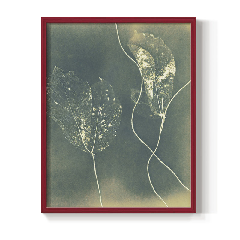 Ghost Leaves, reproduction encadrée - bois massif, Rouge, H 10 po x l 8 po