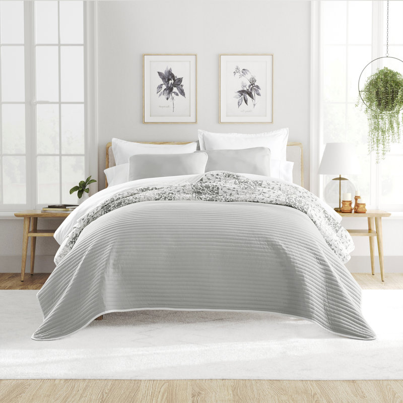 Becky Cameron Lightweight Patchwork Reversible Quilt Set, Light Gray, Twin Quilt + 1 Standard Sham