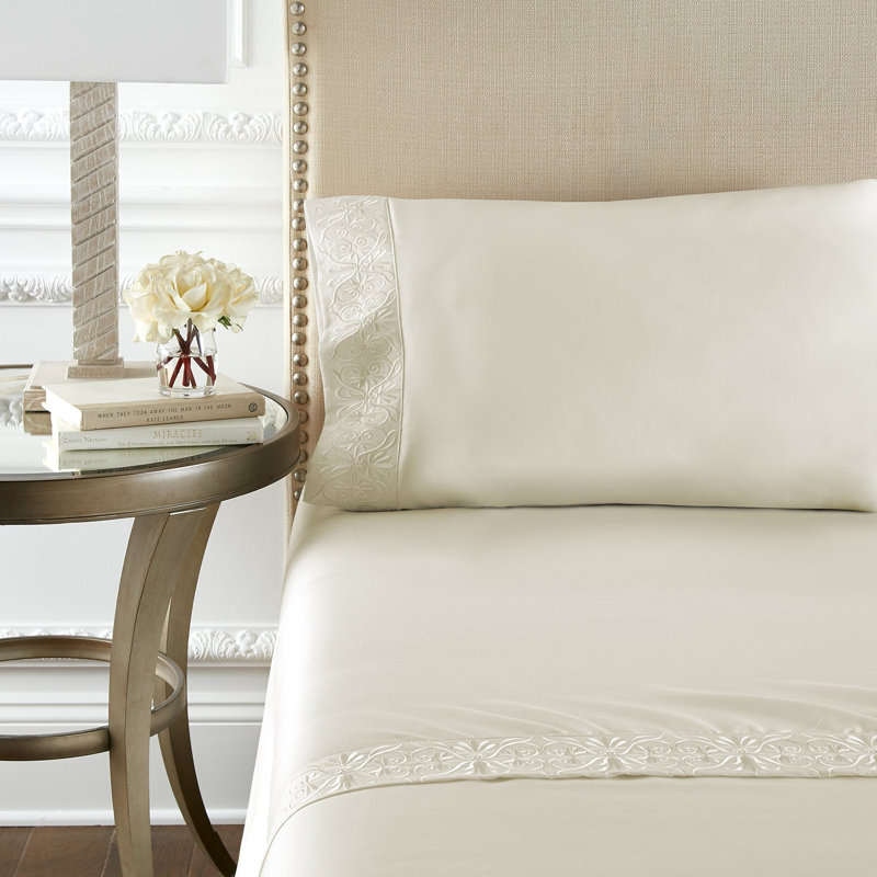 Ariane Sheet Set, King Sheet Set + 2 Pillowcases, Ivory