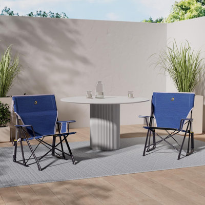 Chaise de camping à bascule Kickback | Chaise berçante pliante portative avec accoudoirs durables, porte-gobelet et siège abaissé pour plus de confort