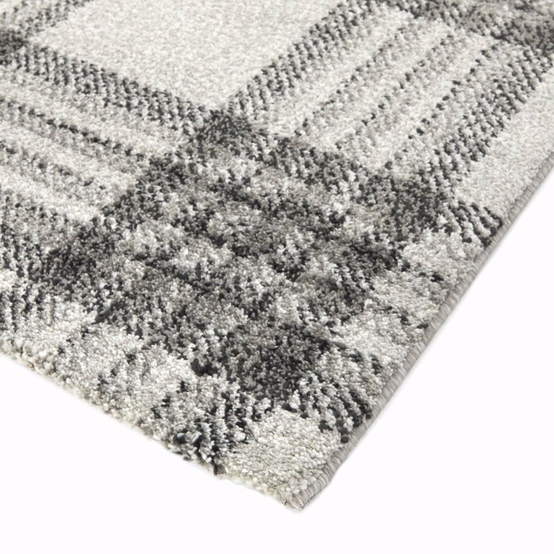 Markenzie Indoor Rug, Rectangle 7'10" x 10'