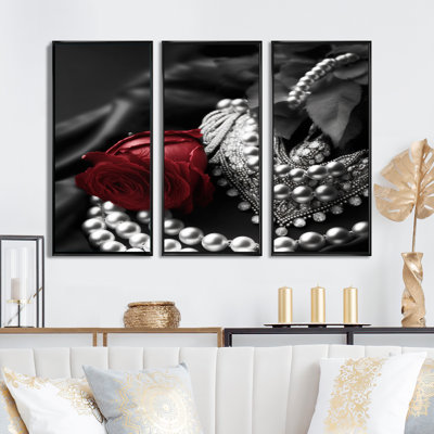 " Vintage Glam Accessories In Red And Black VI " 3 - Pieces