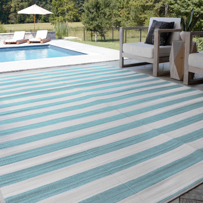 Tapis bleu Simonson