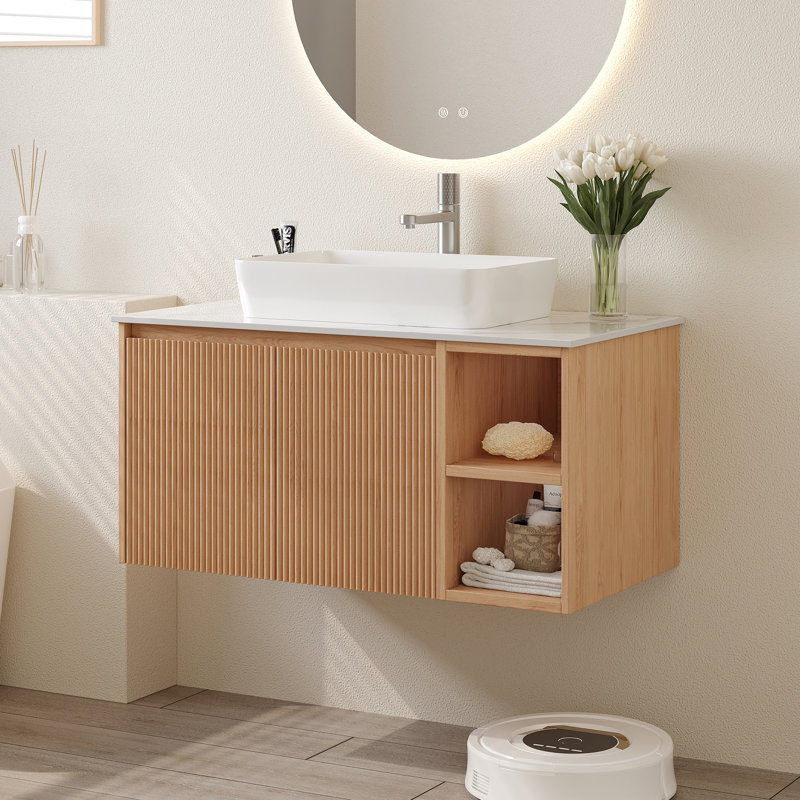Meuble-lavabo simple mural de 30 po avec lavabo vasque en céramique, comptoir en pierre frittée et armoire en bois cannelé, finition chêne rétro, 2 portes à fermeture en douceur et tablettes ouvertes