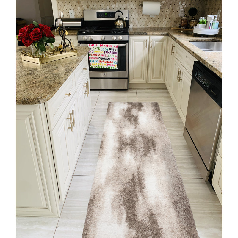 Alban Performance Abstract Indoor Rug, Runner 2'8" x 9'6"