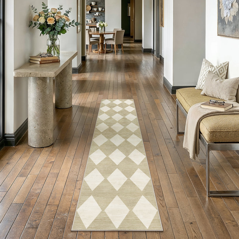 Tapis moderne à motif géométrique avec envers antidérapant Miles, Tapis de couloir 2 pi x 8 pi