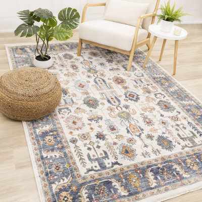 Tapis de salon Charlisha