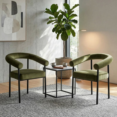 Fauteuil d'appoint moderne rembourré avec pieds en métal noir