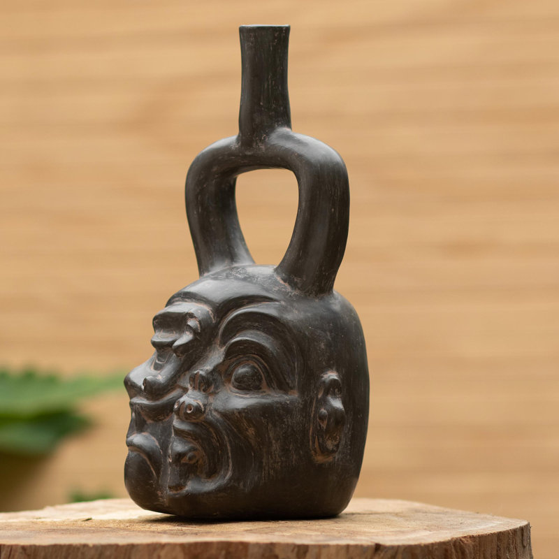 Vase Cupisnique