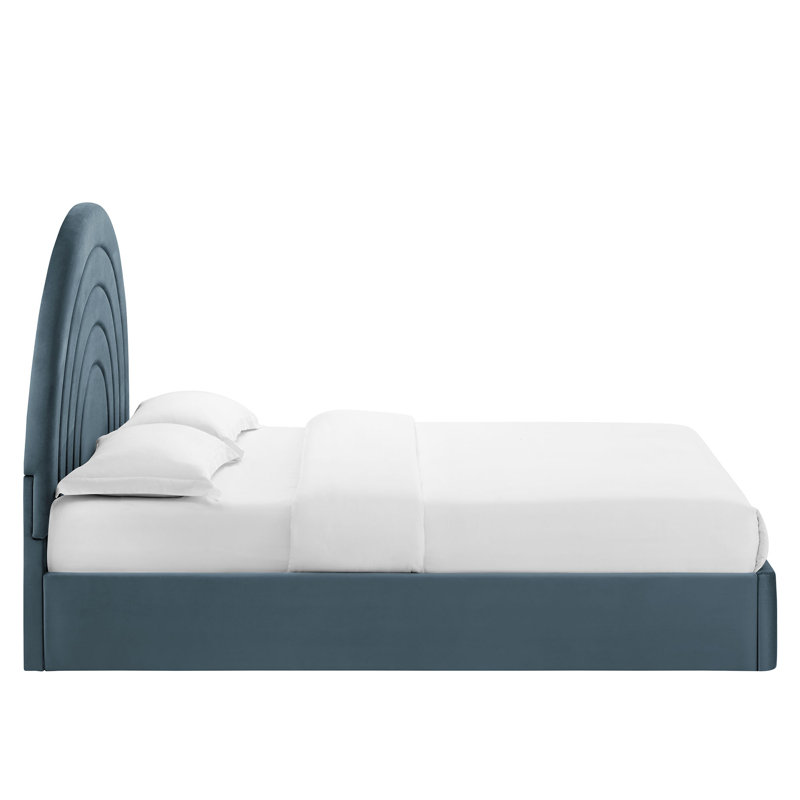 Lit plateforme en velours Solana Performance, Bleu cadet, Grand