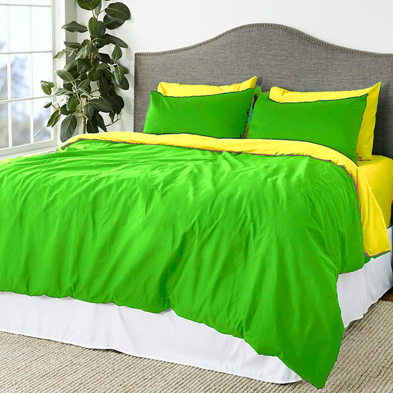 Modern & Contemporary Cotton Comforter, California King, Pink/Black