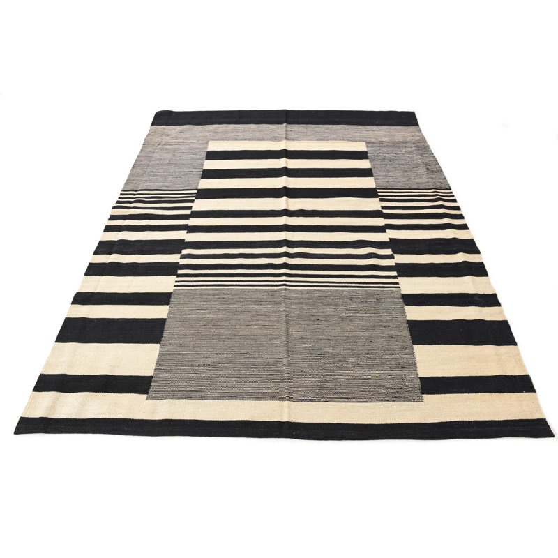 Tapis noir Noor