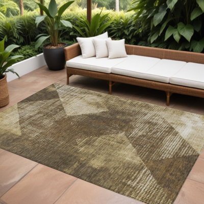 HomeRoots 8' X 10' Brown And Beige Geometric Washable Indoor Outdoor Area Rug