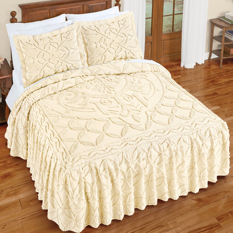 Modern and contemporary cotton bedspread, Couvre-lit / courtepointe double, Crème