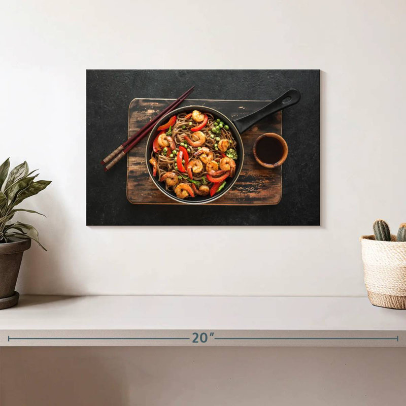 Sauté de crevettes et de nouilles Soba, H 8 po x l 12 po
