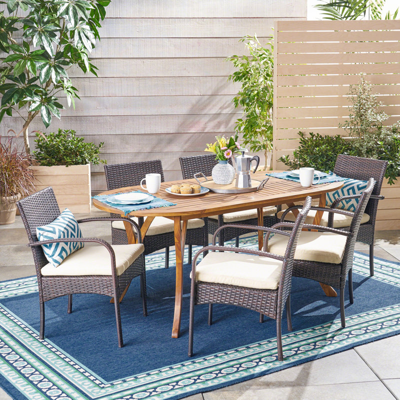 Ensemble repas d'extérieur avec coussins 7 pièces Thomes