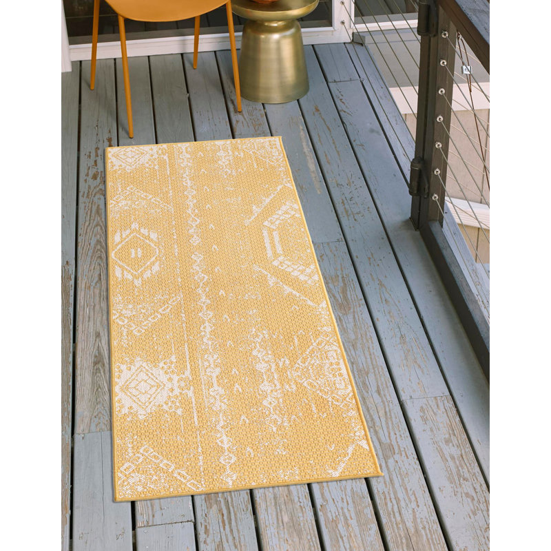 Tapis intérieur / extérieur jaune en polypropylène tissé à la machine 9 pi 10 po x 13 pi Broux