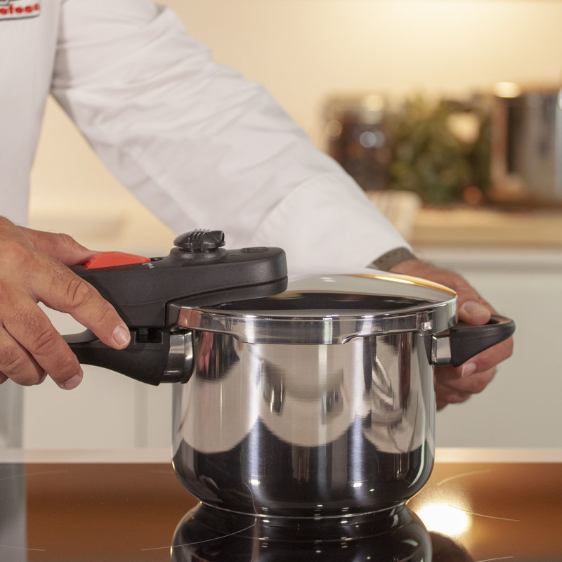 Autocuiseur à cuisson très rapide en acier inoxydable Magefesa Practika Plus, 3,3 pintes
