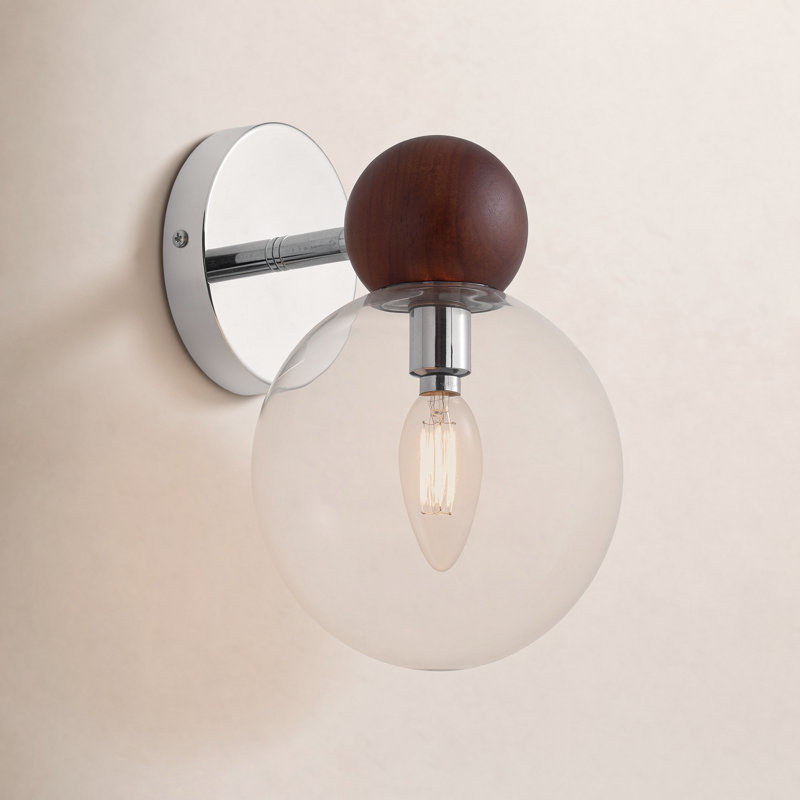 Kloe Armed Sconce