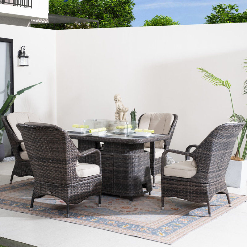 Ensemble repas pour 4 personnes en osier avec table rectangulaire, coussins inclus, Coussin beige / structure brune