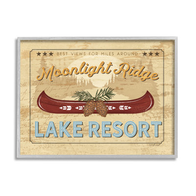«Moonlight Ridge Lake Resort Canoe» par Jennifer Pugh - cadre flottant, impression sur bois