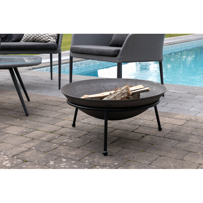 Guccione Round Steel Wood Burning Smokeless Outdoor Fireplace