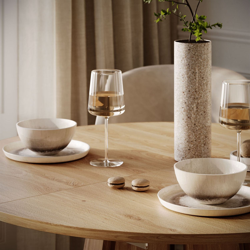 140 cm Extendable Dining Table, Beech